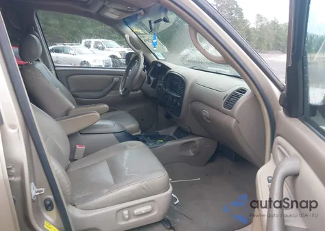 2005 Toyota Sequoia Sr5 V8 from USA, damaged, VIN 5TDZT34A35S246225